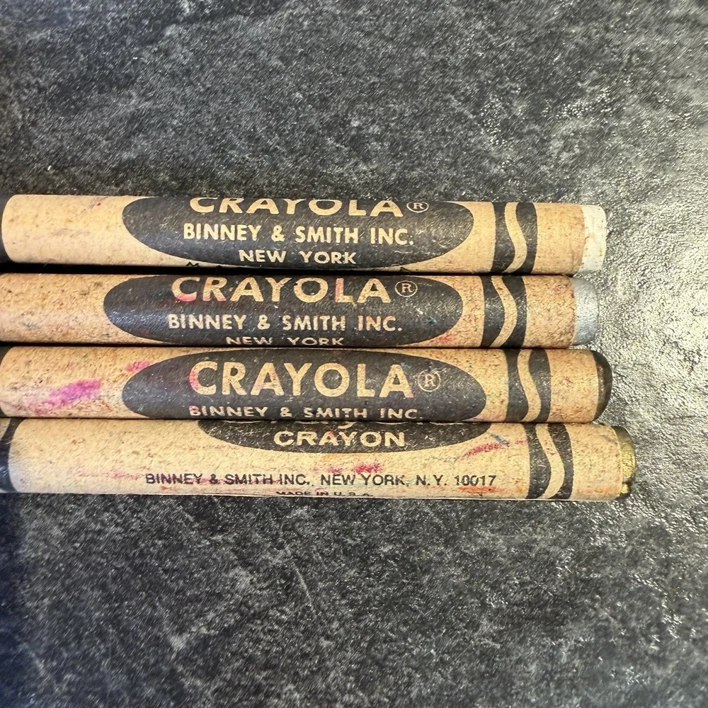 Vintage Crayola Crayons Binney & Smith White Silver Copper Gold Retired